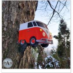 Nowoczesny domek dla ptaków bus Volkswagen T1