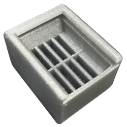 Pudełko na karty microSD z zamknięciem przez adapter SD